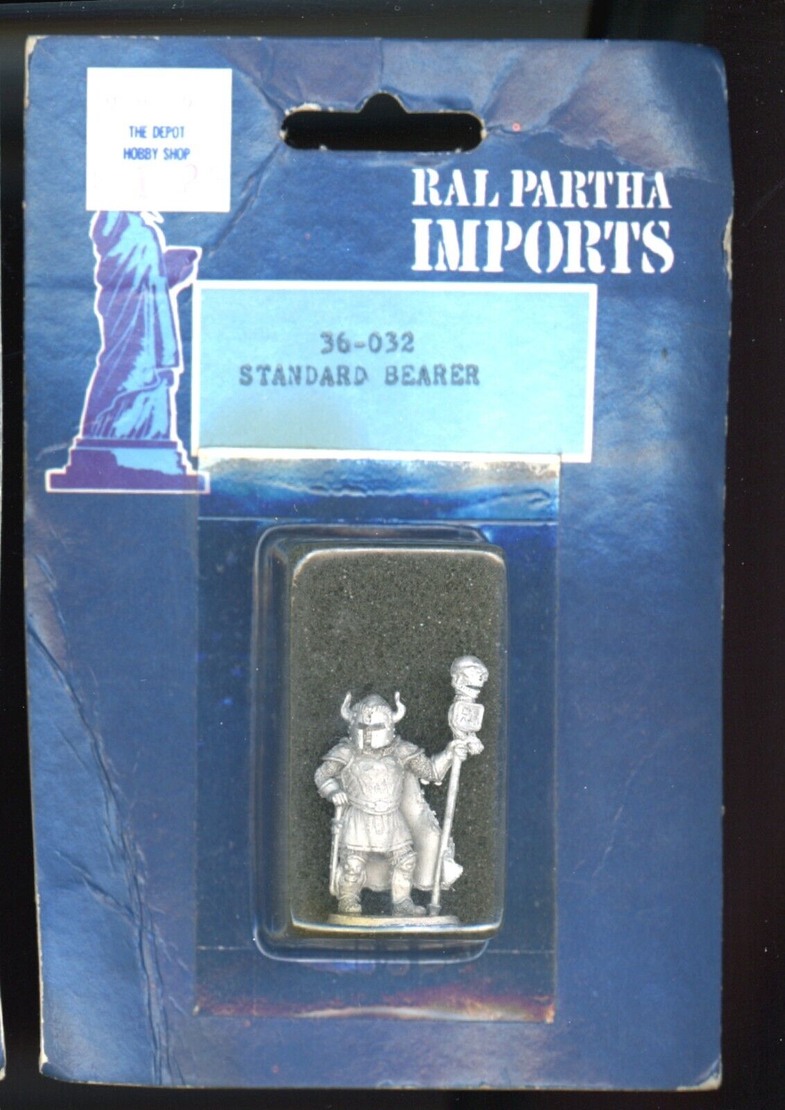STANDARD BEARER Ral Partha Imports D&D Miniature Original Packaging 36-032