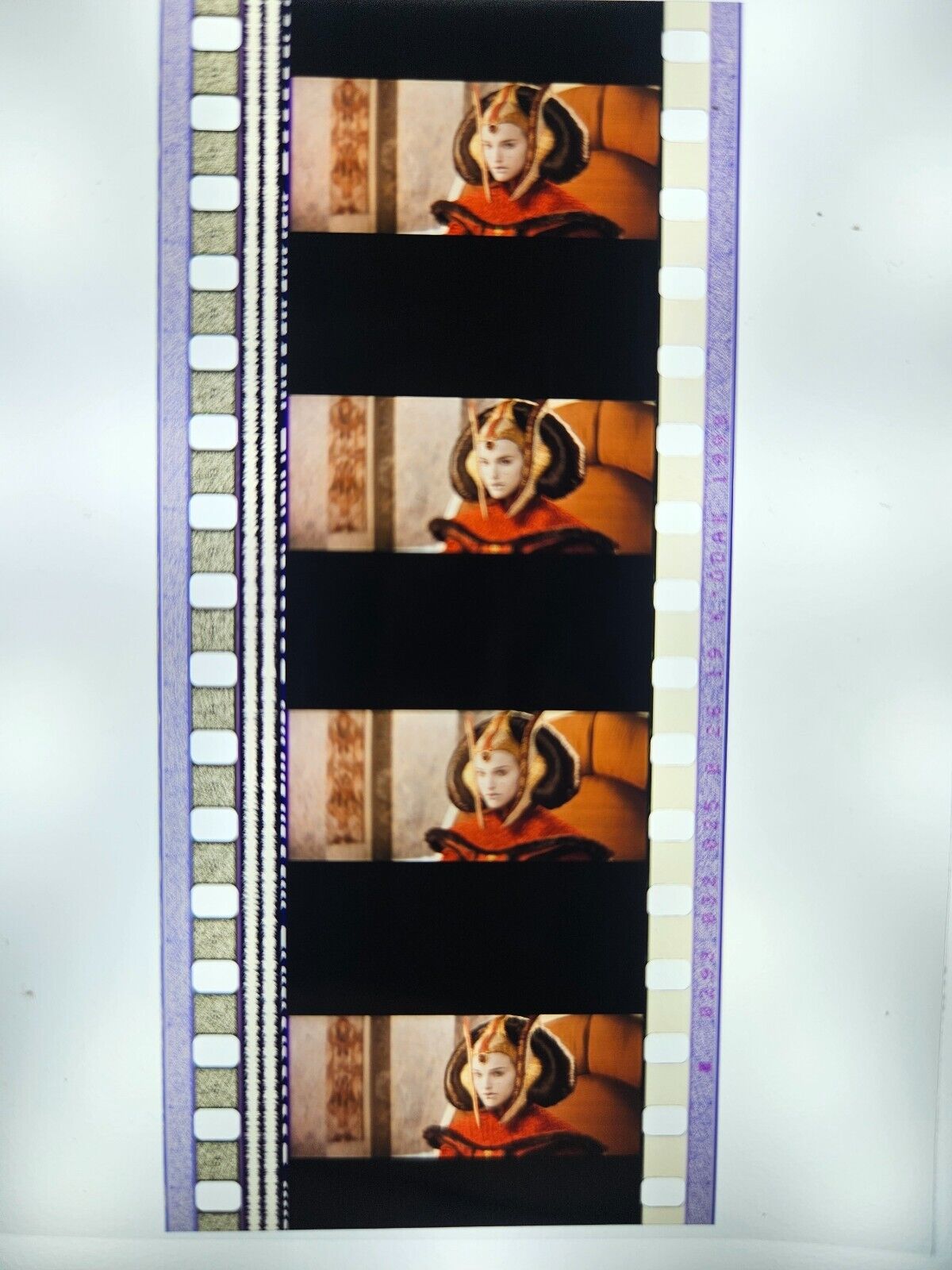 Queen Amidala Star Wars Episode 1 Phantom Menace 35mm Original Film Cells SW2063 Star Wars 35mm Film Cell - Hobby Gems